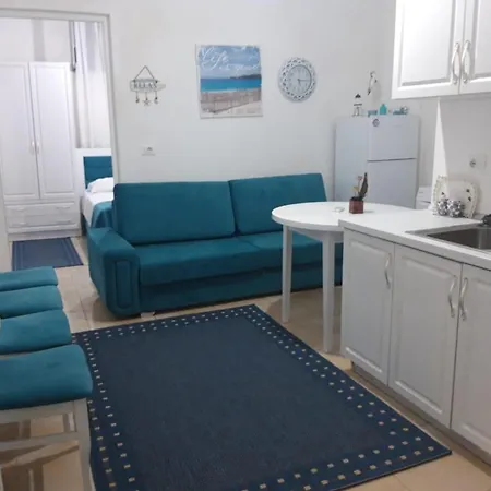 Blue Coral Apartamento Velipojë