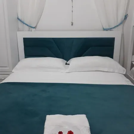 Blue Coral Velipojë